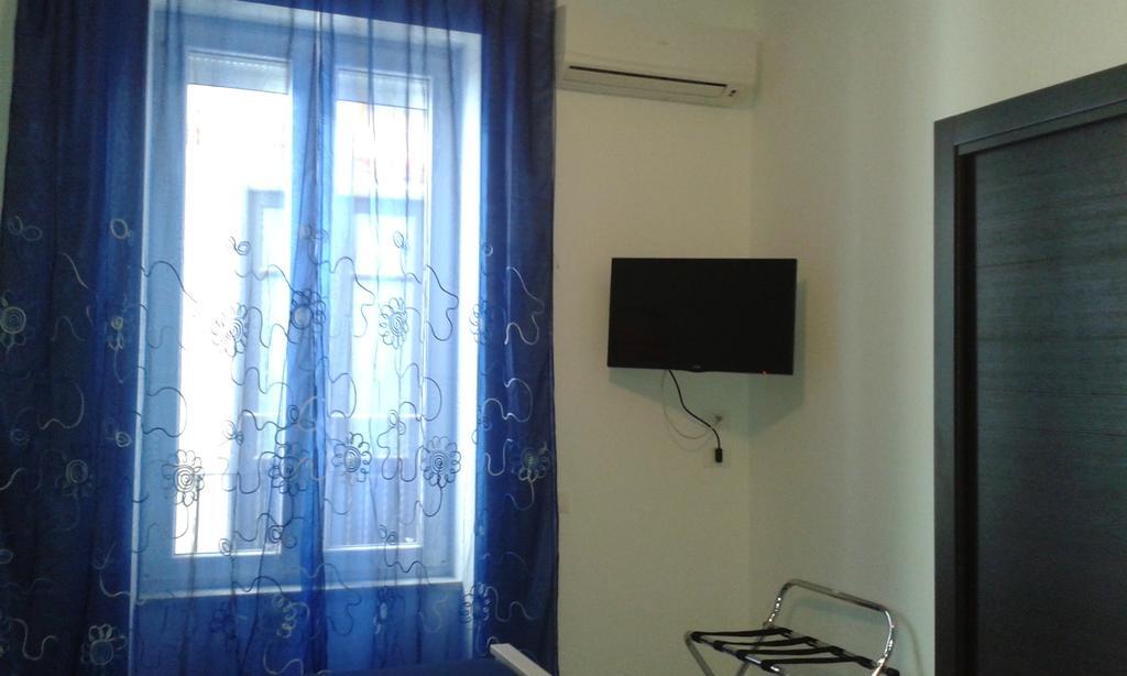Buonaluna B&B Палермо Номер фото